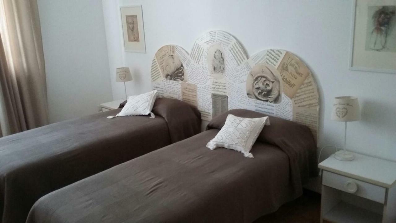 蒙赞巴诺Casa Nanny公寓 外观 照片